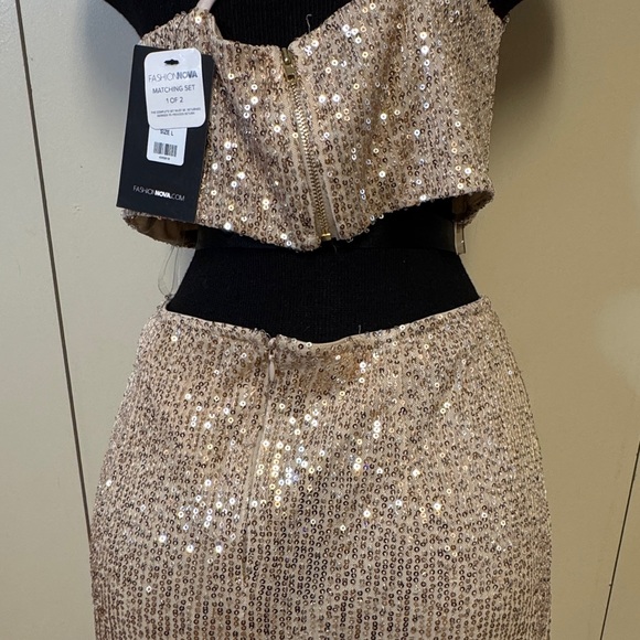 Fashion Nova 2 piece Sequin Dress in Gold - Picture 6 of 7